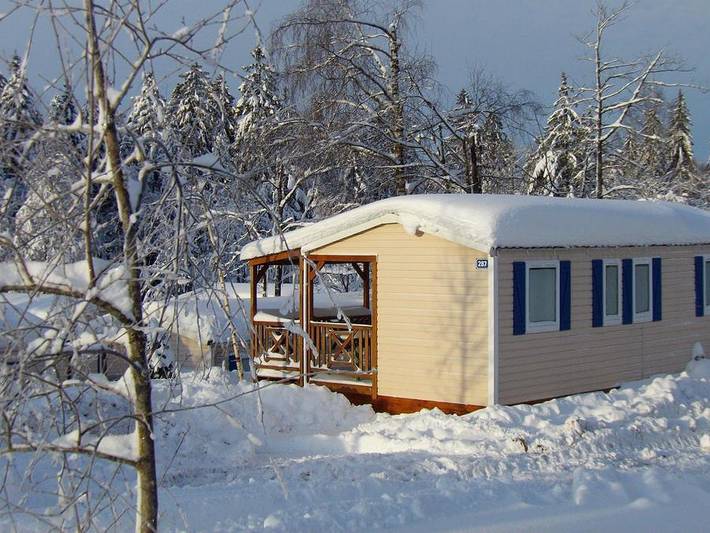 Flower Camping La Steniole - Mobilheim 4 personen - Standard in Granges-Aumontzey, Regionaler Naturpark Belchen der Vogesen