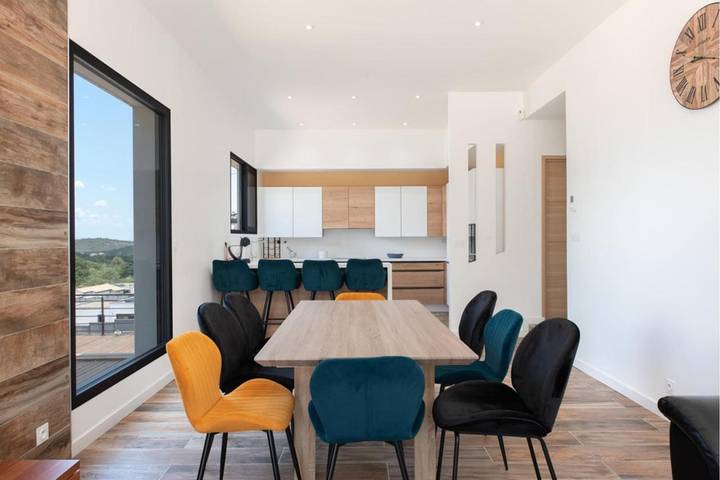 Location de vacances pour 8 personnes, avec Terrasse et Jardin à Palaja - 4