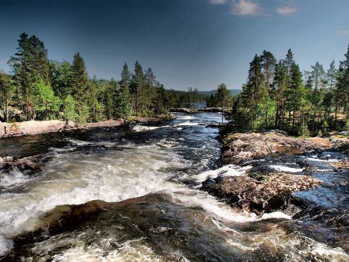 Ferienhaus für 6 Personen, mit Whirlpool und Terrasse sowie Seeblick in Nordschweden - 2