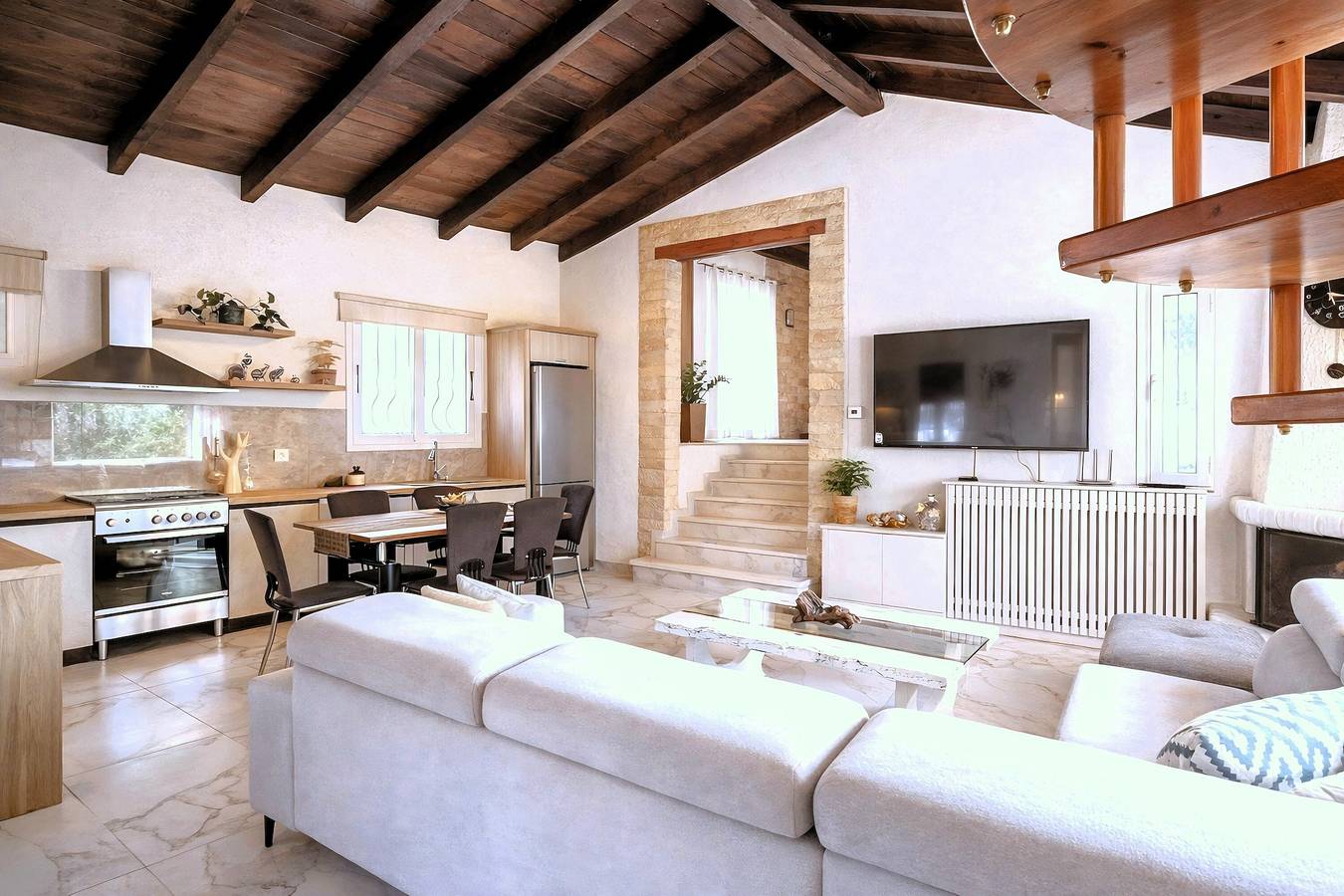 Villa Claire Corfu: Villa y Casa de Invitados con Piscina Privada en 4 Hectáreas en Corfú in Achilleio, Corfú