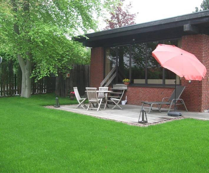 Ferienhaus für 4 Personen, mit Terrasse und Garten in Möhnesee