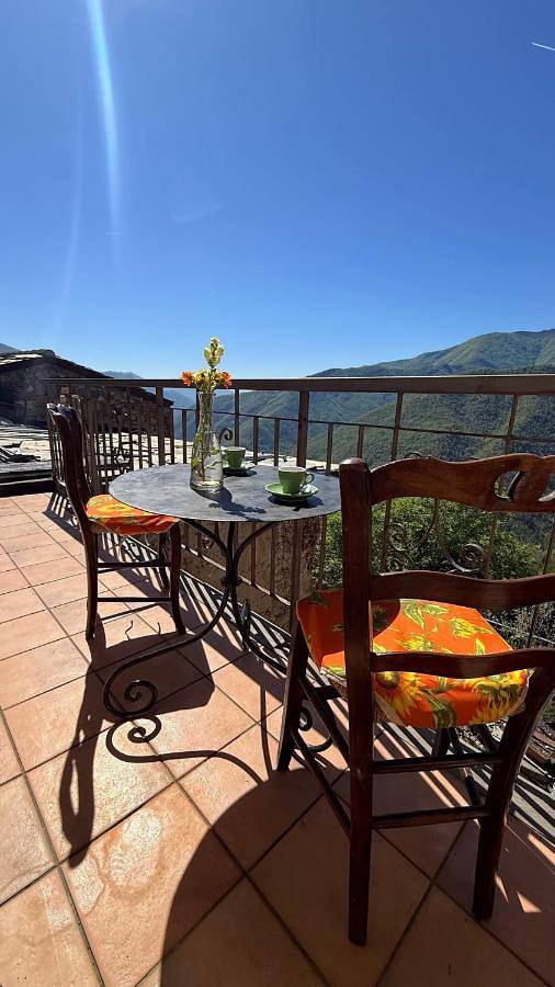 Gîte pour 2 personnes, avec Terrasse et Jardin