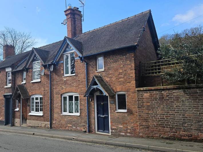 Holiday rental for 4 people, with Hot tub and Garden in Church Stretton