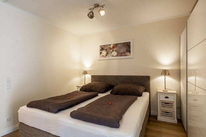 Ganze Wohnung, Moderne Ferienwohnung Krake 2.0 mit Wlan und Nähe zum Strand in Grömitz in Grömitz, Ostholstein