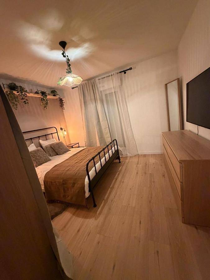Gîte pour 4 personnes, avec balcon à Freyming-Merlebach - 4