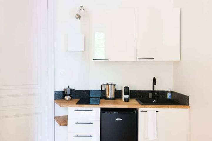 Gîte pour 2 personnes, avec Jardin et Sauna dans Palais des Congrès Opéra - 4