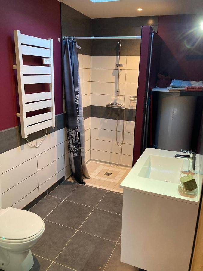 Location de vacances pour 4 personnes, avec Jardin à Plougonven - 3