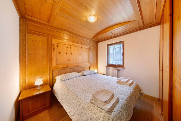 Entire apartment, Apartment 'Michaela A Vinigo' with Mountain View, Private Terrace and Wi-Fi in Vodo di Cadore, Eastern Dolomites