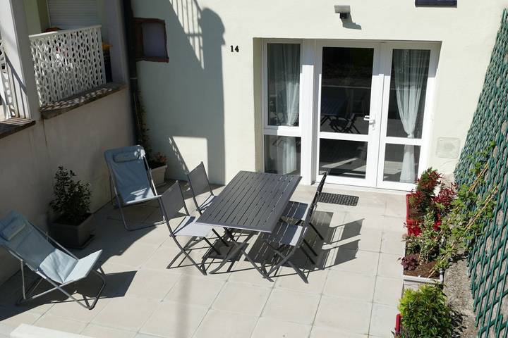 Appartement de vacances pour 2 personnes, avec terrasse et jardin