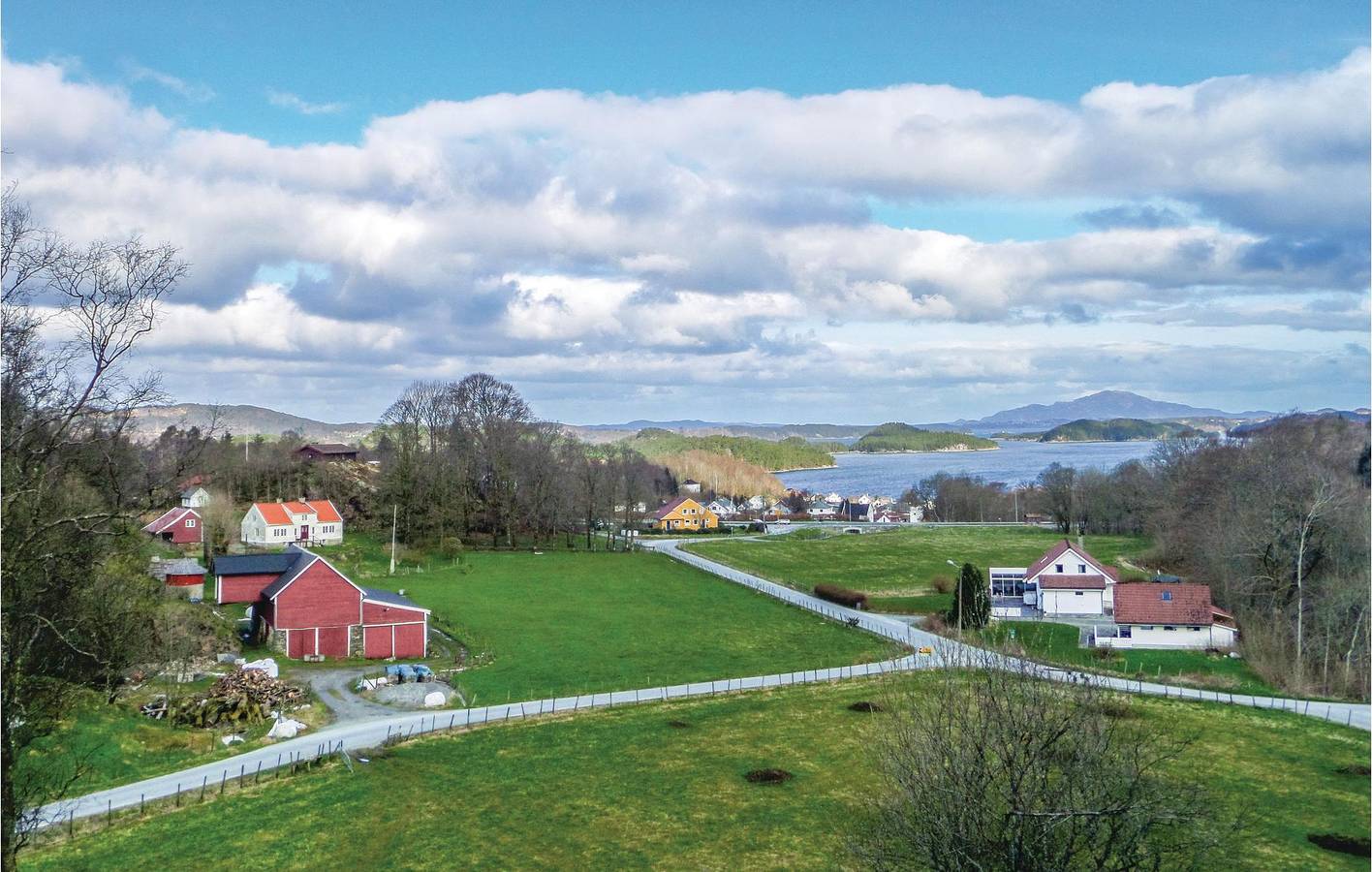Ferienhaus für 4 Personen mit Terrasse in Sveio