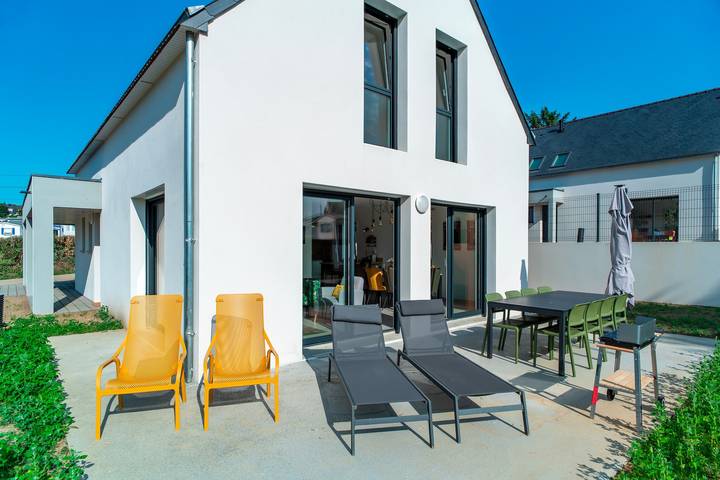 Maison de vacances pour 12 personnes, avec jardin à Plomodiern