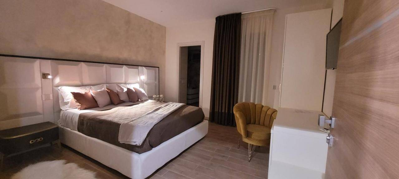 Villa Nasti Luxury Bed Taurasi Room in Nocera Inferiore, Costa tirrenica Campania