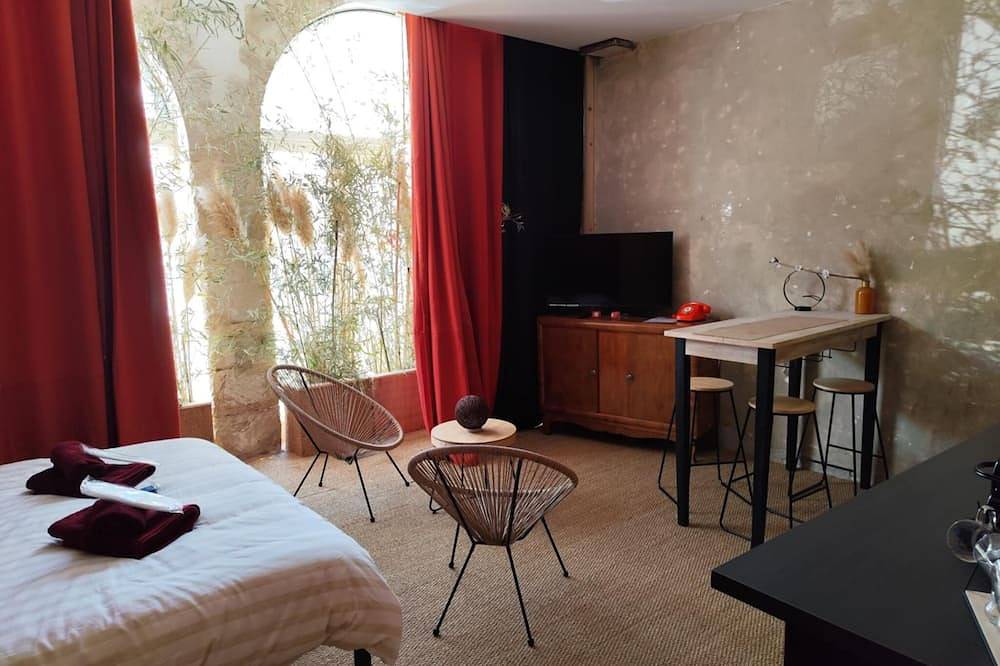 Entire apartment, Loubottine sauna and balneo in Romans-sur-Isère, Valence region