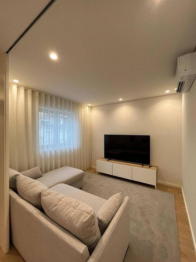 Location de vacances pour 6 personnes, avec terrasse et jardin à Vila Nova de Famalicão - 4