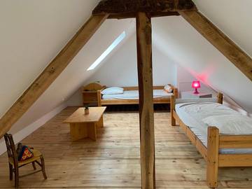 Gîte pour 6 personnes, avec jardin et vue dans Mazaye