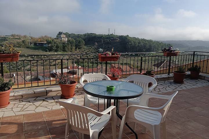 Gîte pour 9 personnes, avec balcon - 1