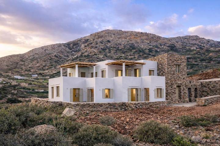 Chambre d’hôte pour 2 personnes, avec Balcon ainsi que Terrasse et Vue dans Sifnos
