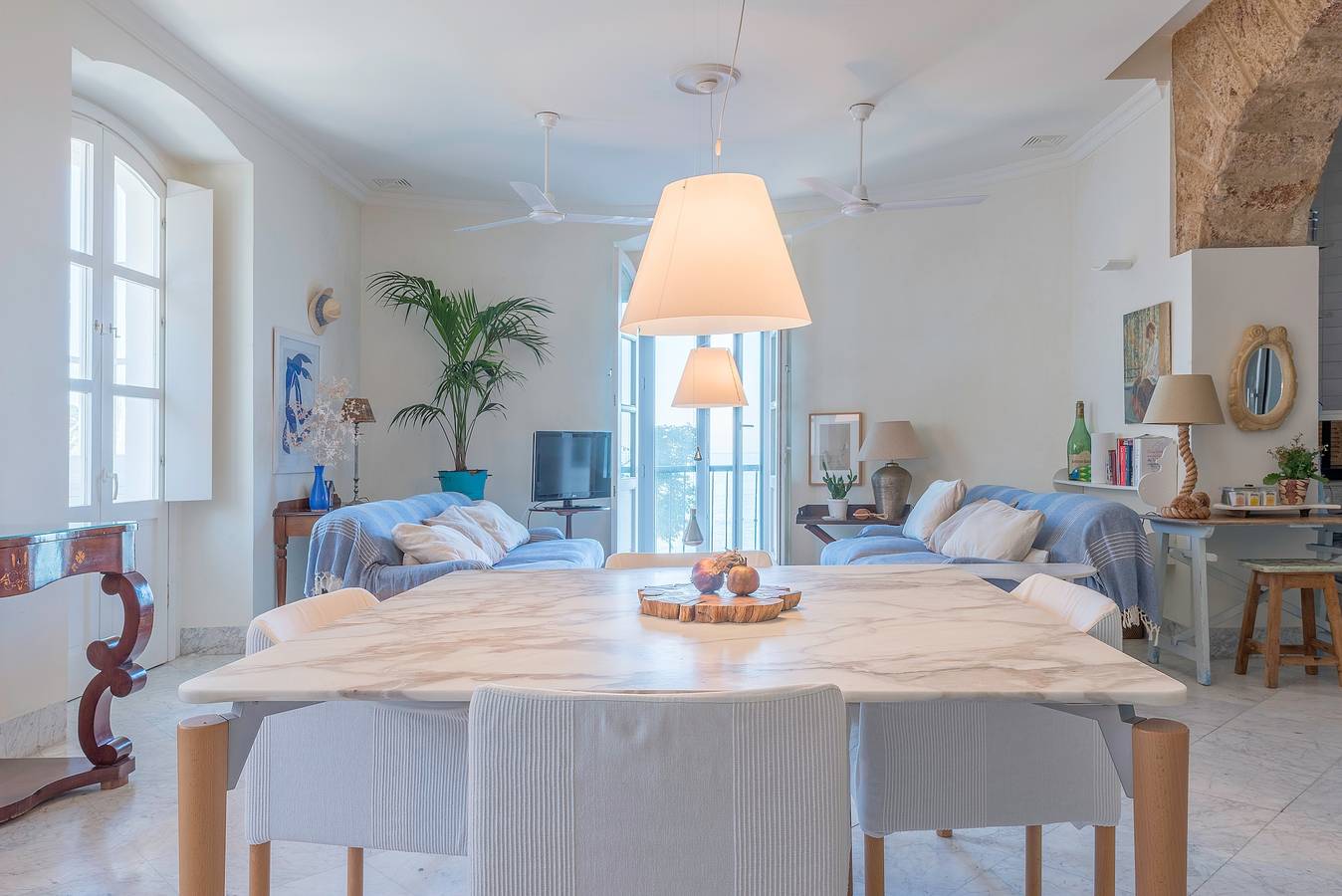 Apartamento entero, Apartamento renovado "Argüelles" en la ciudad vieja directamente al mar in Cádiz, Costa de la Luz