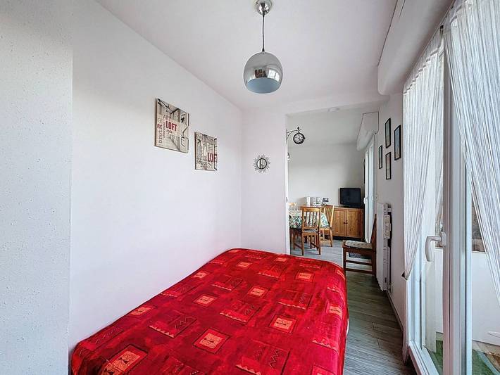 Gîte pour 4 personnes, avec Balcon à Merville-Franceville-Plage - 3