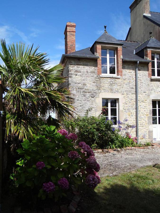 Gîte pour 6 personnes, avec jardin et vue à Sainte-Marie-du-Mont - 4