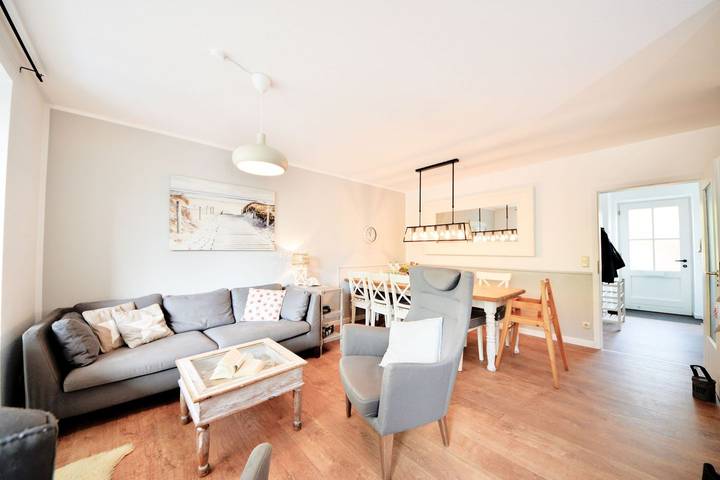 Ferienwohnung für 8 Personen, mit Balkon und Balkon/Terrasse sowie Terrasse und Garten auf Wangerooge