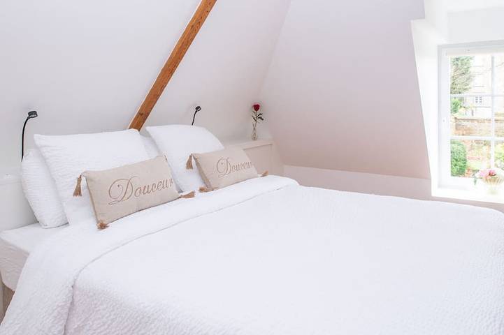 Location de vacances pour 4 personnes, avec jardin à Ducey - 2