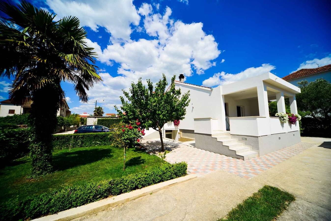 Apartamento vacacional entero, Apartamento de vacaciones con piscina  in Biograd na Moru, Region de Zadar