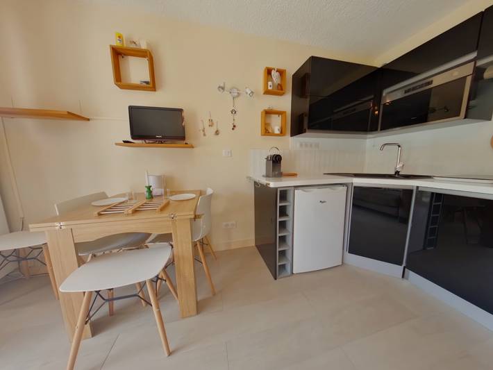 Ganze Wohnung, Ruhige Wohnung mit Balkon - 4 Pers. in Prémanon, Regionaler Naturpark Hochjura