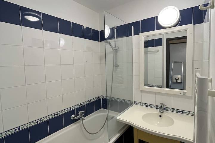 Gîte pour 4 personnes, avec jardin et piscine, animaux acceptés dans Cap Coz - 4