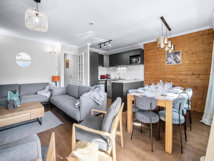 Chalet pour 10 personnes, avec piscine et balcon, adapté aux familles à Val Thorens - 2