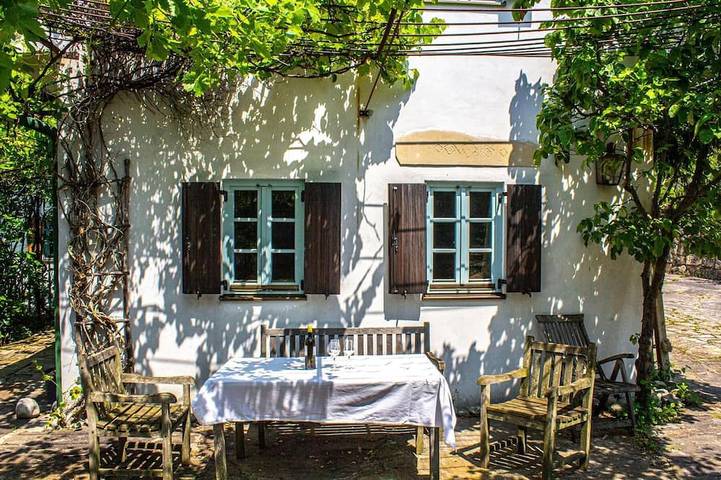 Ferienhaus für 9 Personen, mit Garten