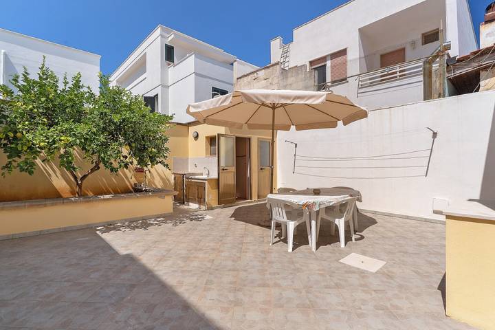Casa vacanza per 5 persone, con giardino - 1