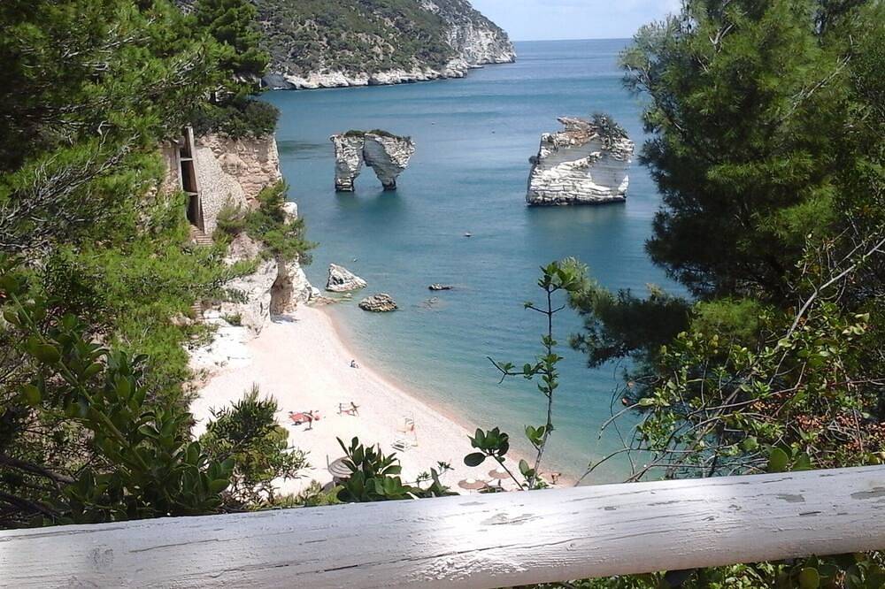 Faraglioni Di Puglia - Loc Baía Delle Zagare Mergoli in Gargano