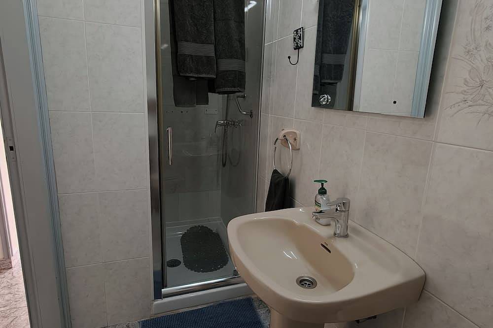 Appartement entier, Apartment with sea views in Los Cristianos beach in Los Cristianos, Arona