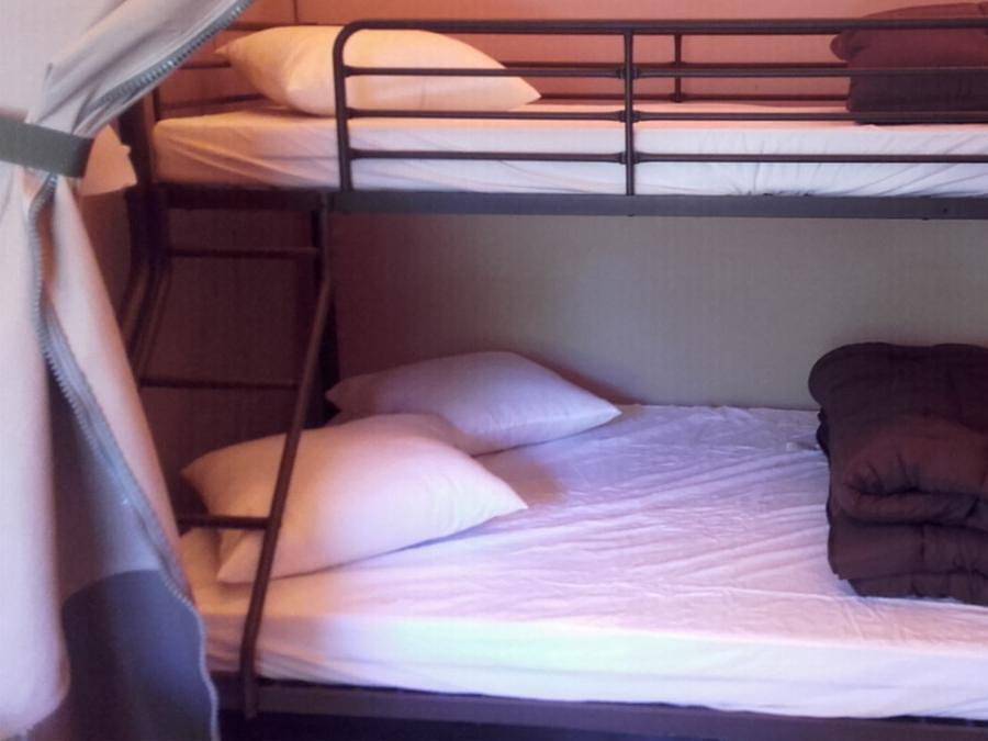 Camping Benista - Bungalow toilé 4 personnes - Lodge Victoria (sans arrivée d'eau) in Cauro, Région d'Ajaccio