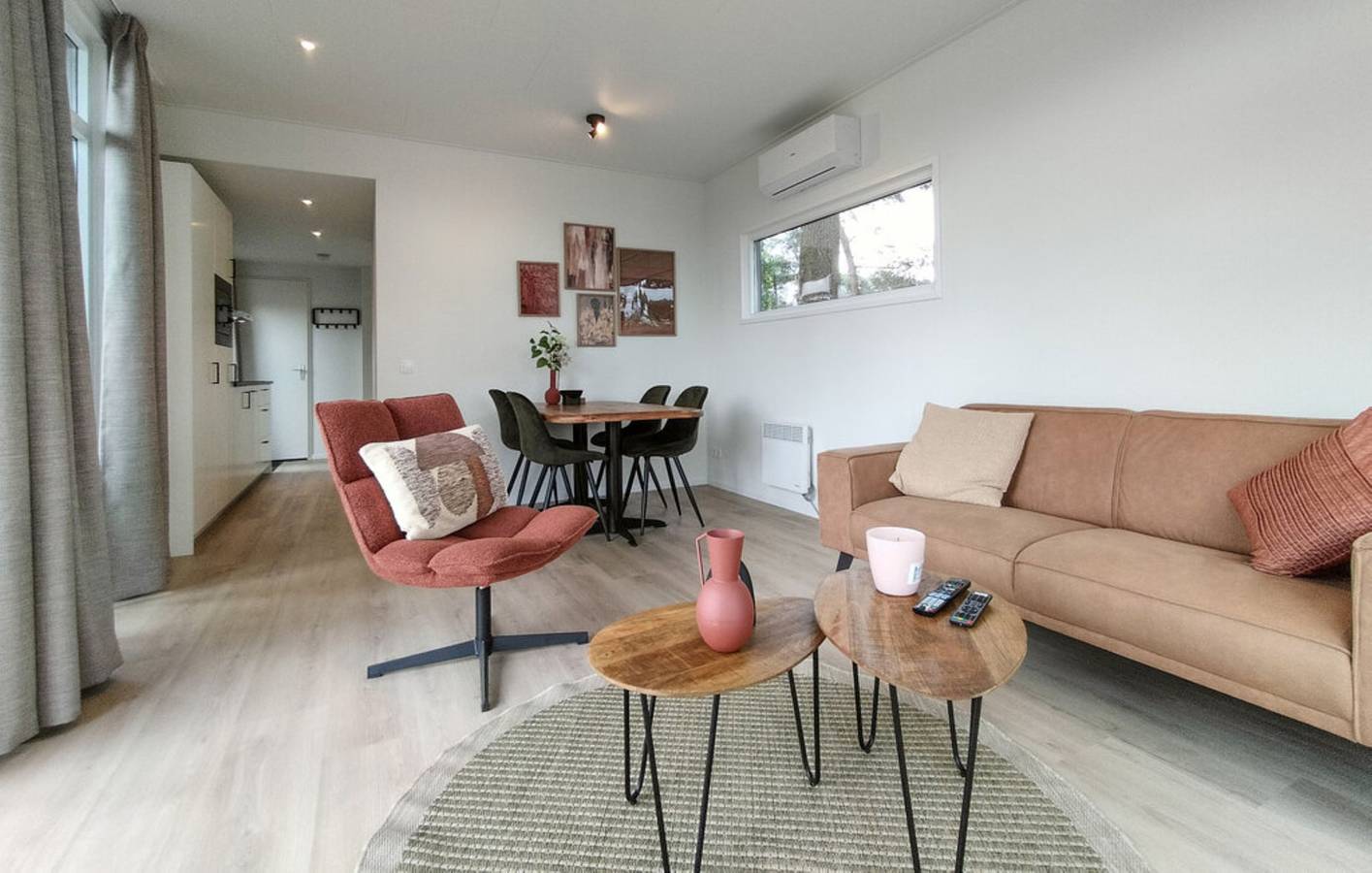 Modernes Chalet für 4 Personen mit privater Sauna und traumhaftem Grünblick in Salland in Sallandse Heuvelrug