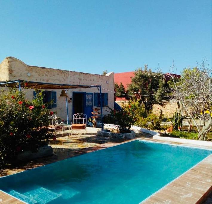 Appartement de vacances pour 2 personnes, avec jardin ainsi que vue et piscine, animaux acceptés