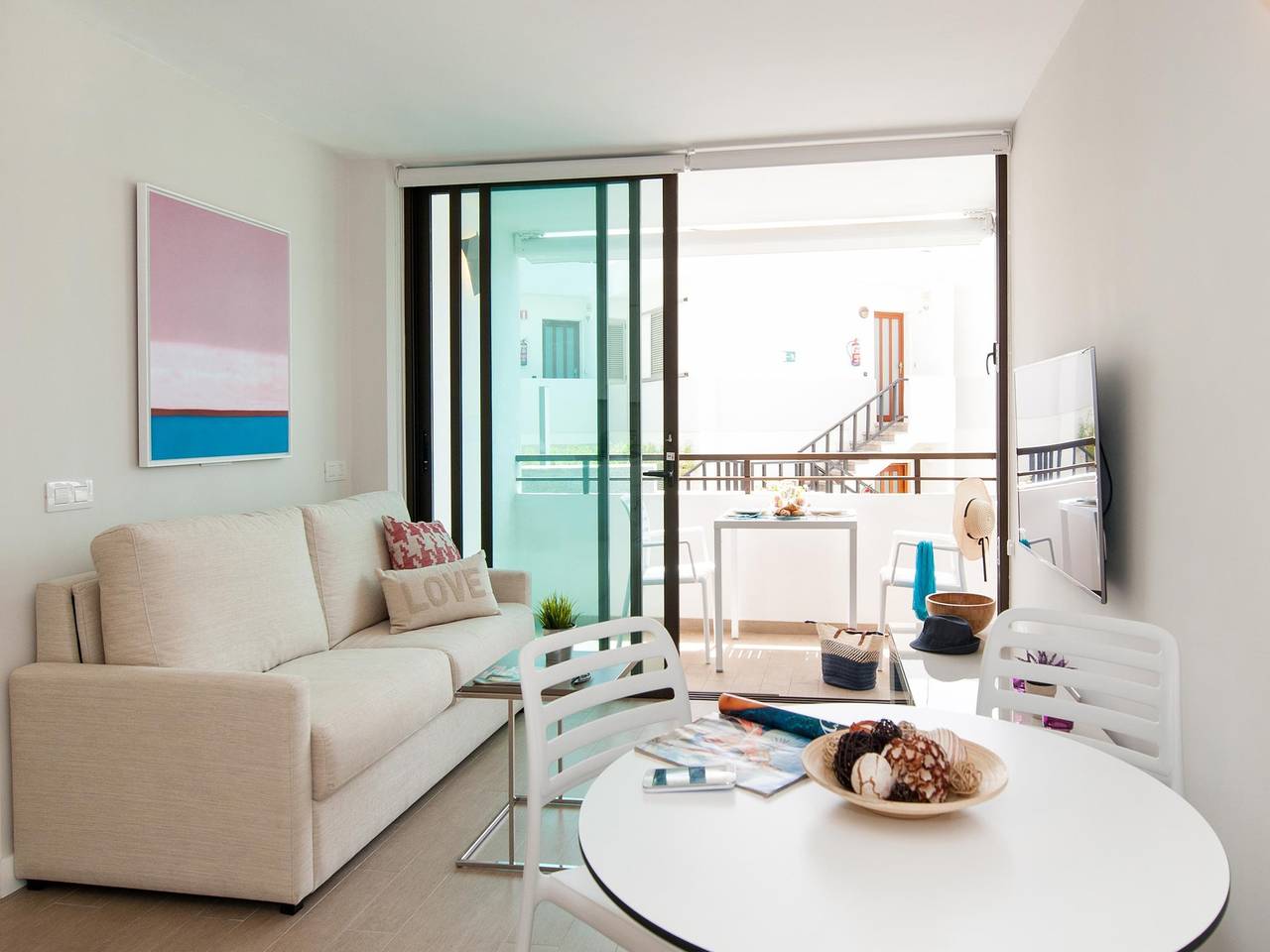 Apartamento entero, Acogedor bungalow en Maspalomas con piscina in Maspalomas, San Bartolomé de Tirajana