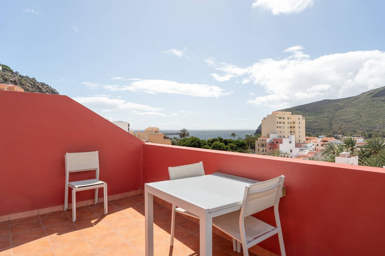 Casa Miramar 8 – Spektakuläre Terrasse mit Meer-, Stadt- und Bergblick in San Sebastián de la Gomera, La Gomera