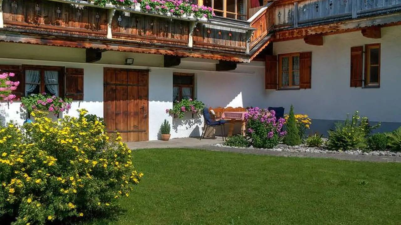 Appartement de vacances entier, Appartement de vacances pour 2 personnes avec jardin in Alpes bavaroises