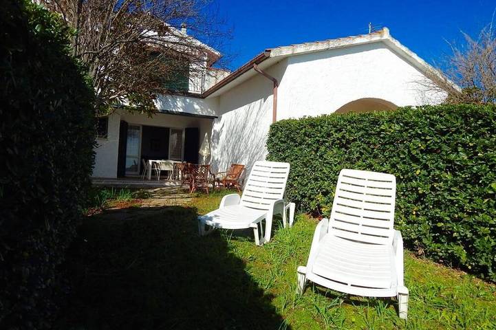 Appartamento vacanze per 5 persone, con giardino in Riviera del Conero