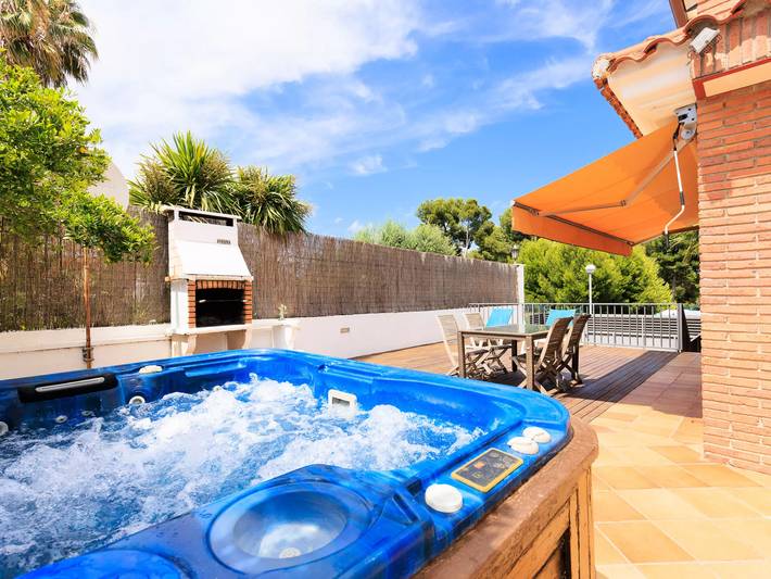 Finca für 8 Personen, mit Pool in Salou - 2