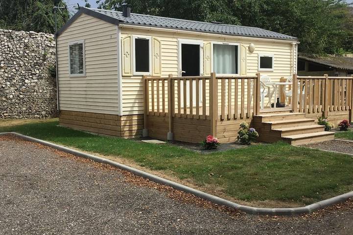 Camping pour 3 personnes, avec Terrasse