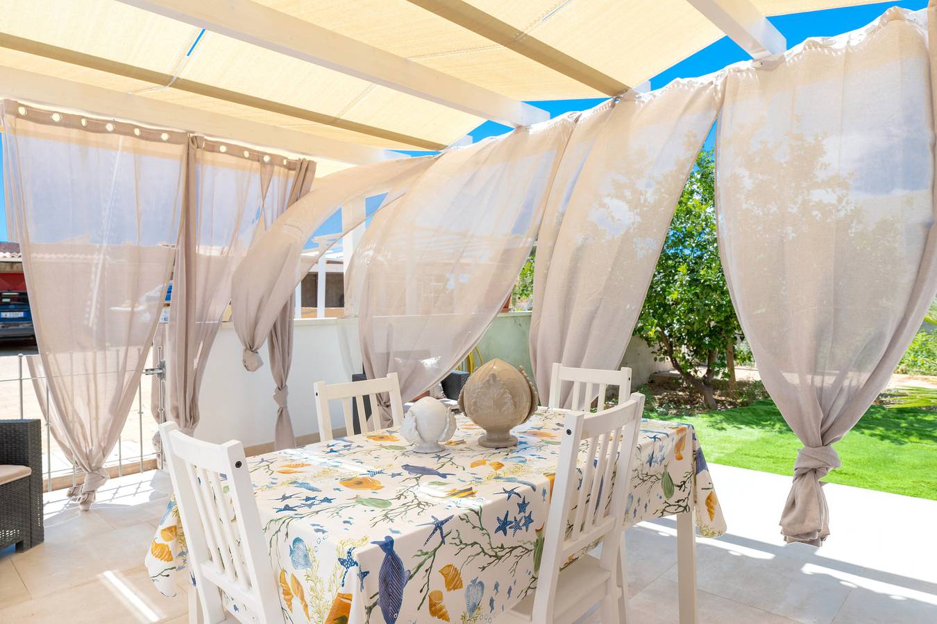 Apartamento entero, Apartamento 'A Casa Di Palma - 1' con terraza privada, Wi-Fi y aire acondicionado in Pulsano, Golfo de Tarento
