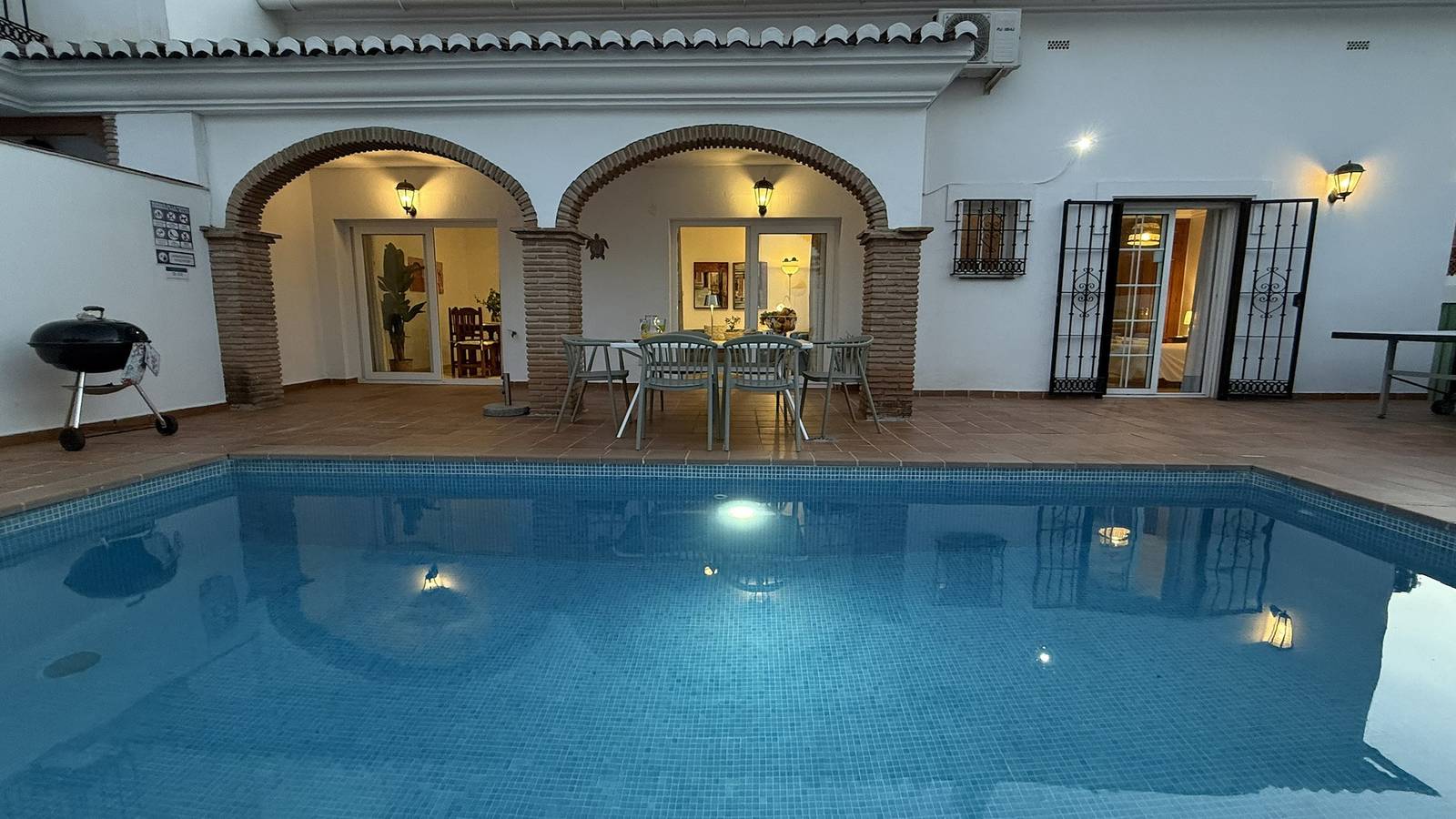 Villa Las Dalias in Playa de Burriana, Nerja