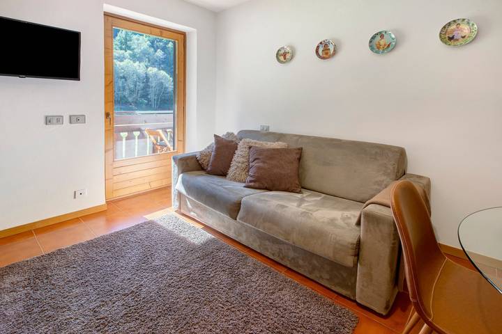 Ganze Wohnung, Apartment 'Cima De' Piazzi 2' mit Bergblick, Balkon und Wlan in Isolaccia, Valdidentro