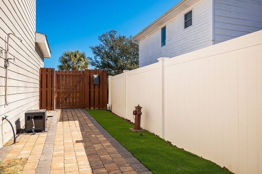 Vacation House for 12 Guests in Yaupon Beach, Oak Island (NC)