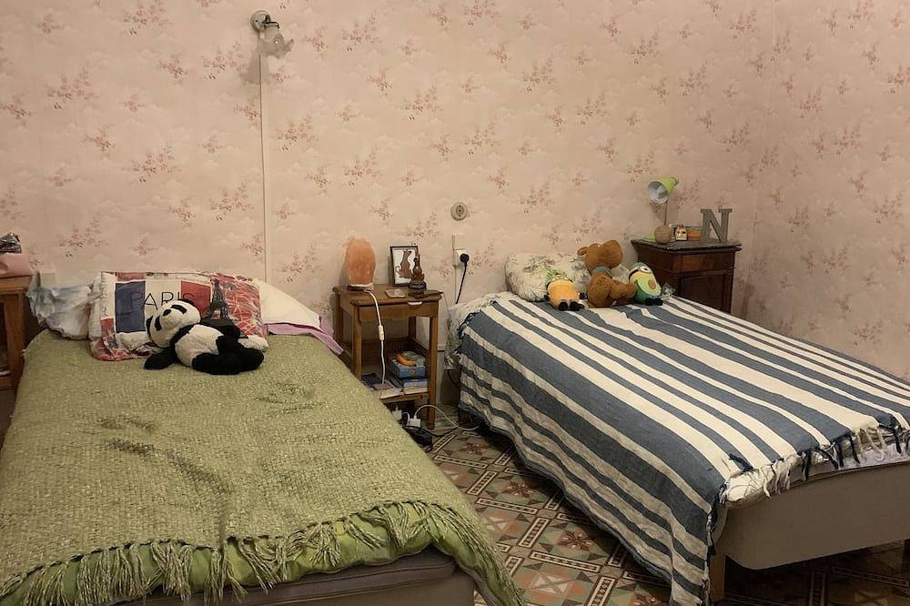 Det Genuina Frankrike - Vårt Byhus in Laurens, Mittelmeerküste (Frankreich)