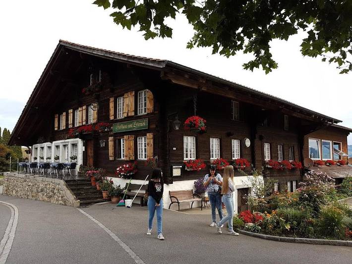 Gîte pour 4 personnes, avec vue et terrasse à Aeschi bei Spiez - 2
