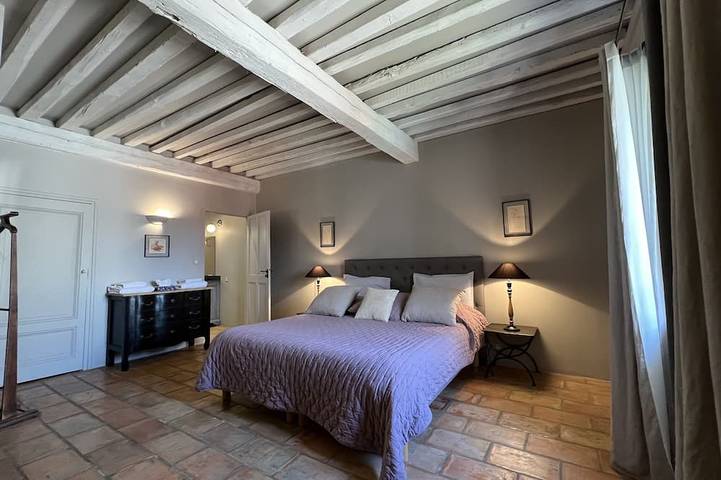 Preciosa casa de pueblo en Goult in Goult, Parque natural regional del Luberon